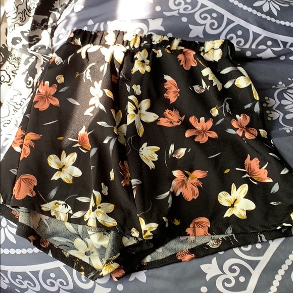 2 piece brand new without tags! - Picture 2 of 3